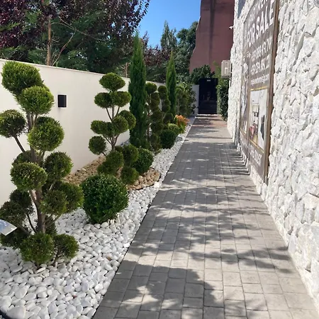 Sweet 9 Apartment *